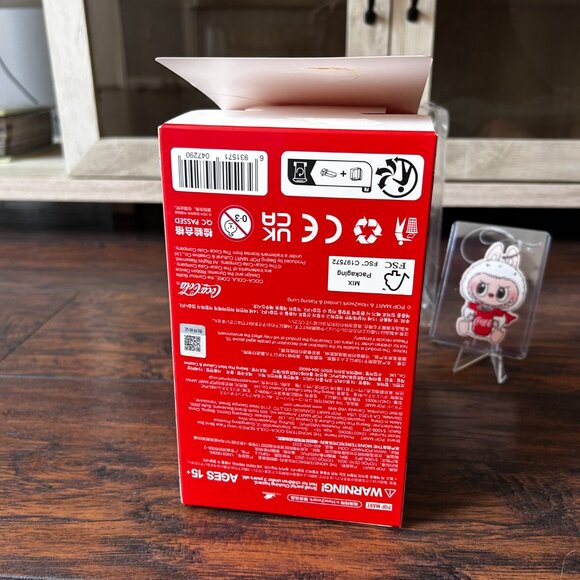 HAPPY FACTOR- The Monsters Coca-Cola- Labubu AUTHENTIC - Picture 4 of 6